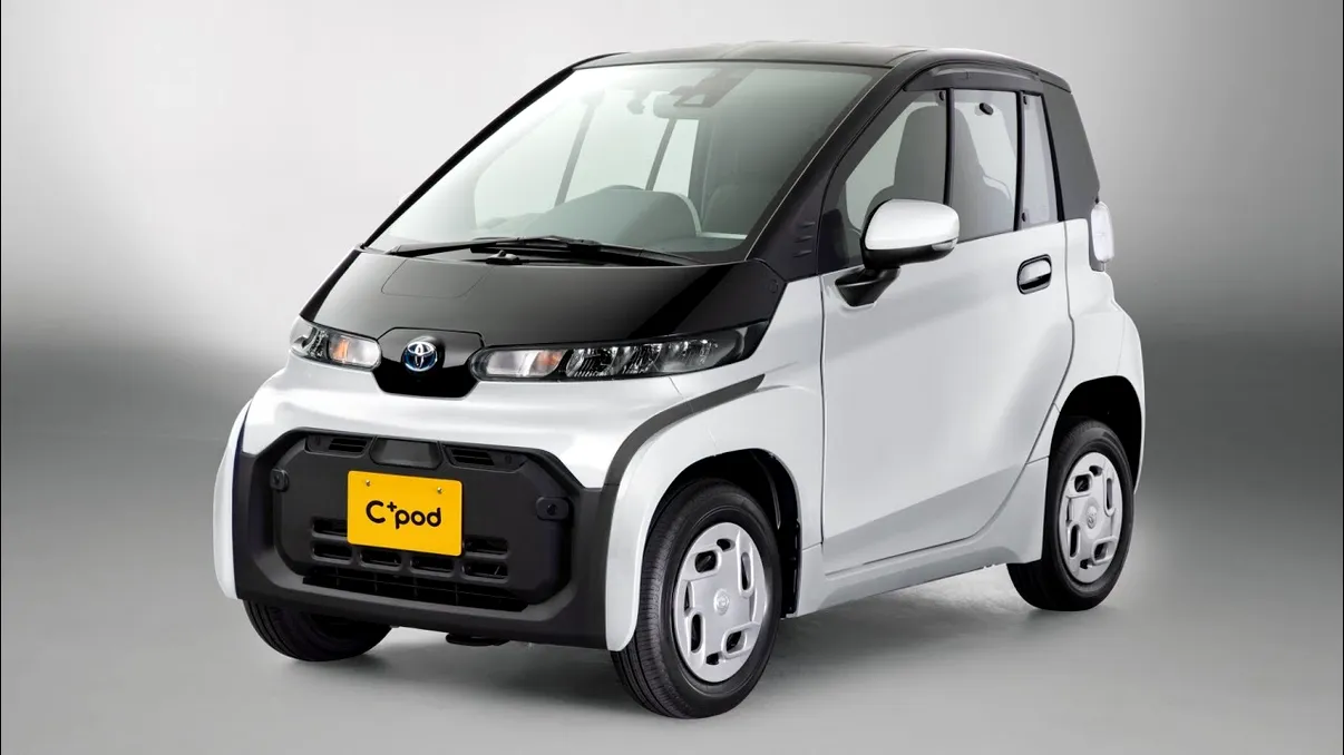 Aceasta este cea mai mică mașină electrică. Cât costă și cine a produs-o