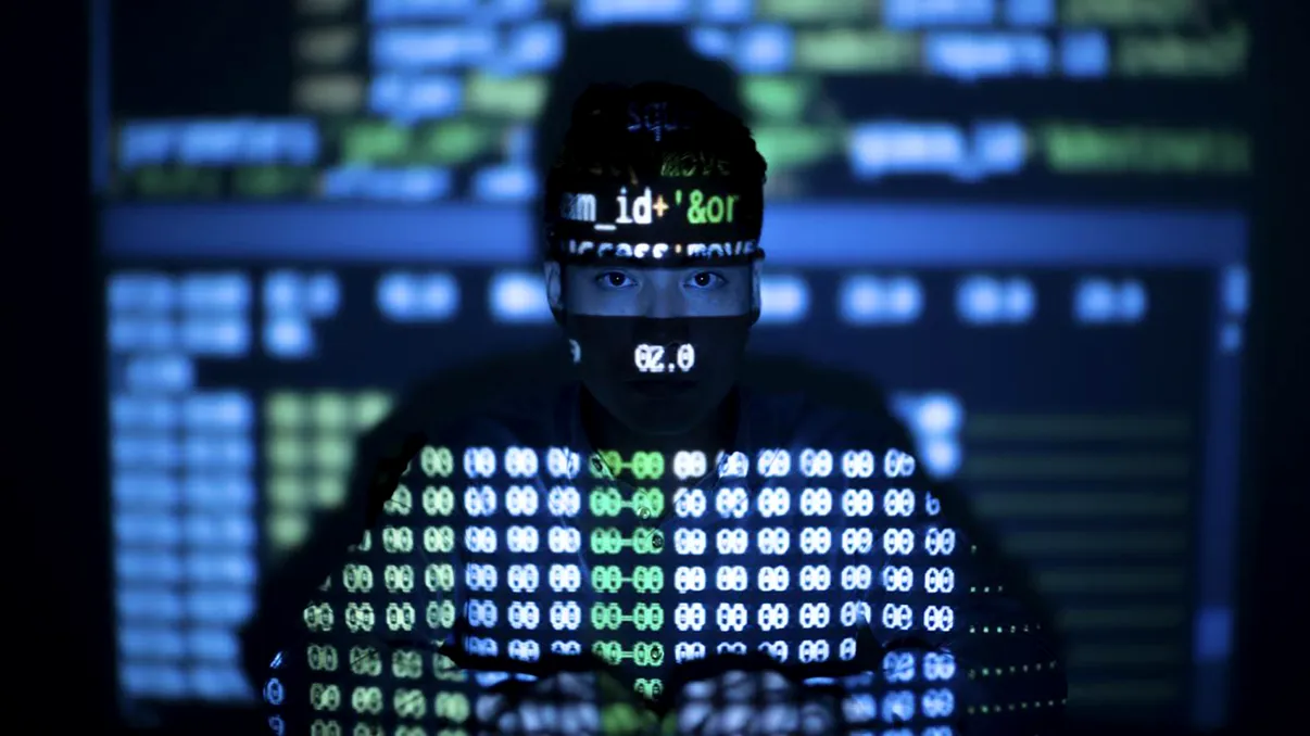 Hackerii care sperie chiar și cele mai puternice state: cum fură informații din domeniul apărării