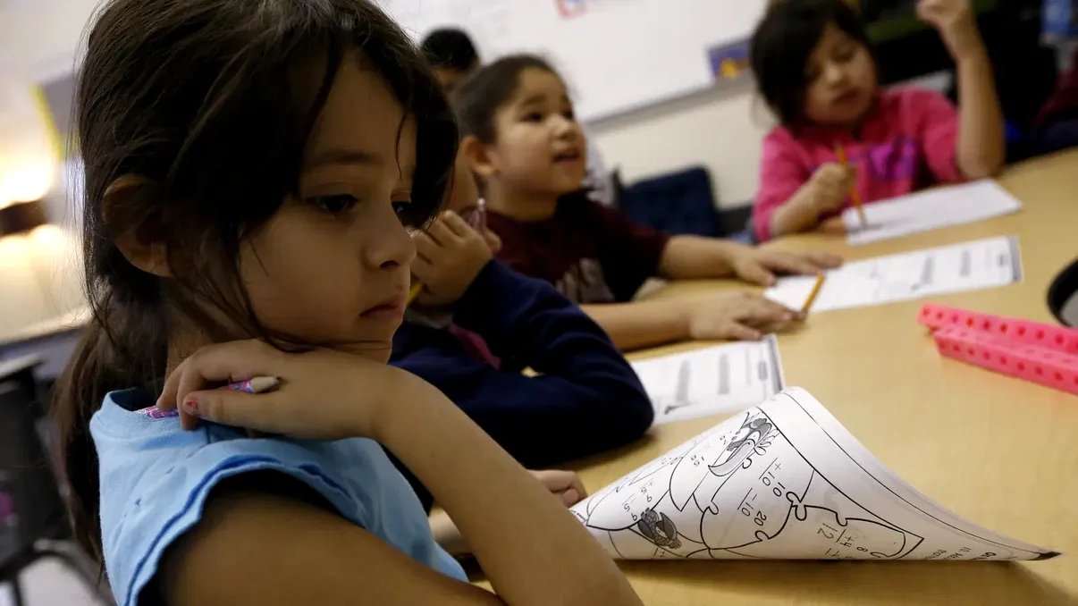 Copiii din România de azi, mai slabi pregătiți decât cei de ieri: statisticile de necontestat ale lipsei de educație