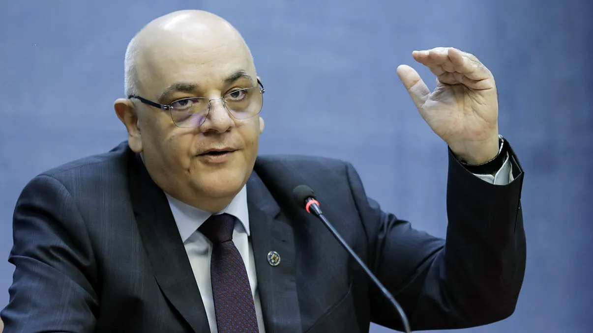 Raed Arafat dezvăluie când și cum revenim la normal. Anunțul pe care românii vor să-l audă