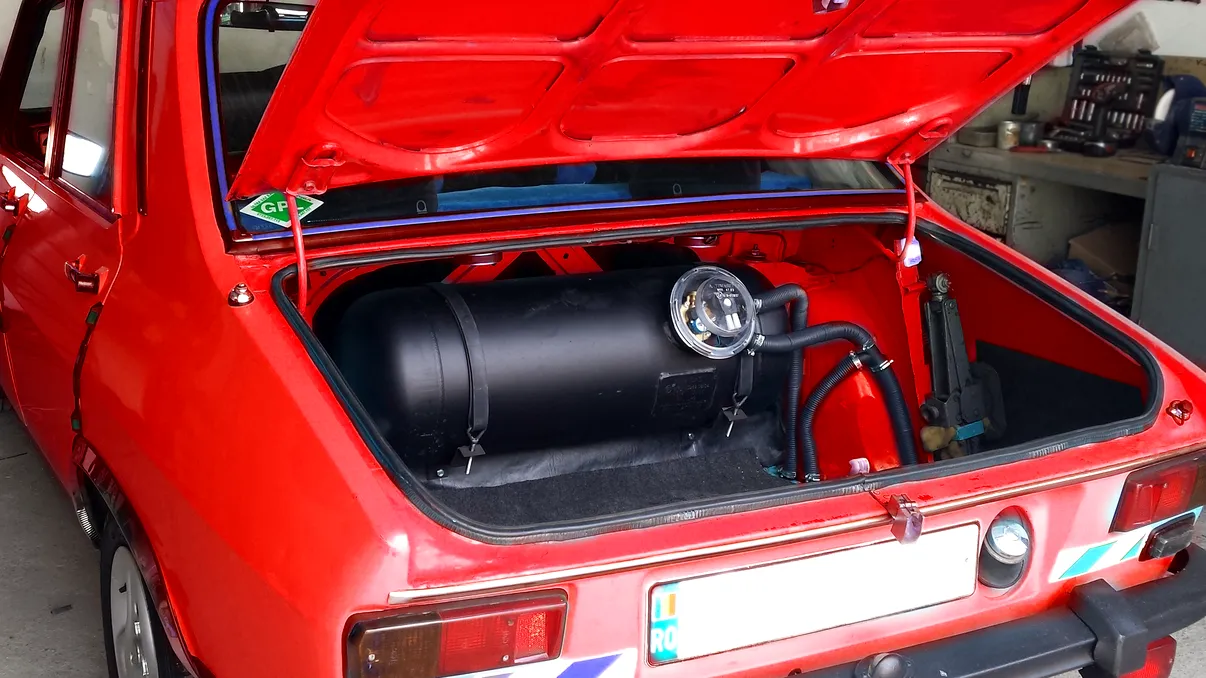 Cum a ajuns Renault să ”împrumute” de la Dacia cea mai românească idee