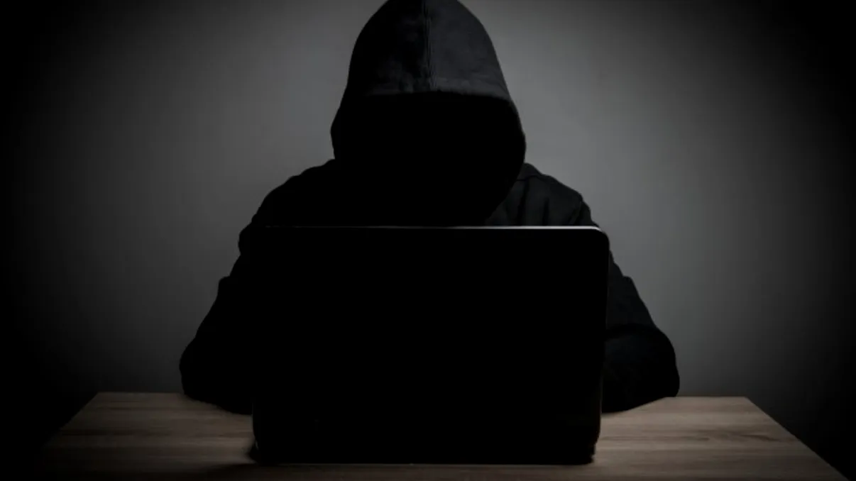 Hackerii au dat lovitura anului: acces la peste 150.000 camere video, printre care și unele ale Tesla