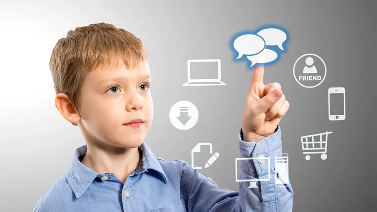 Decizia de care trebuie să știe părinții: vizează direct copiii care stau pe internet