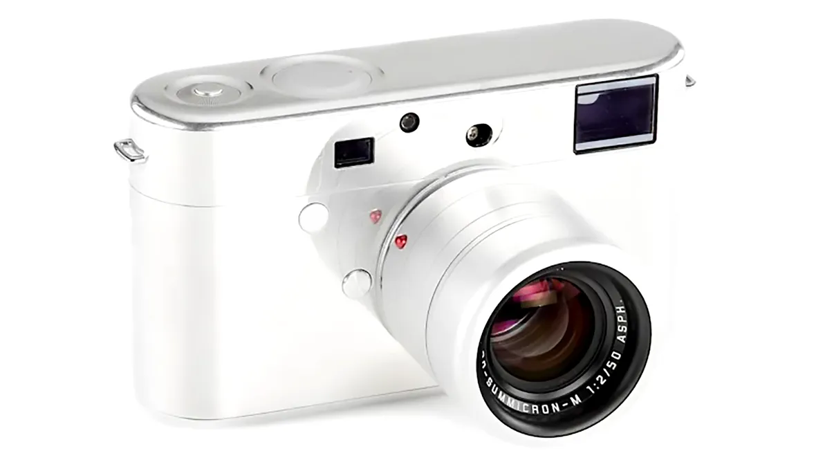 Cea mai scumpă cameră foto ar putea fi acest prototip de la designerul Apple, Jony Ive