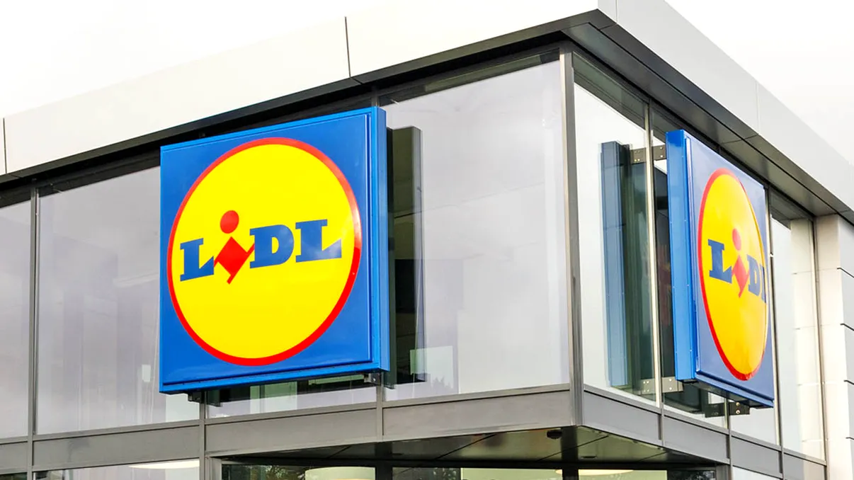 Lidl le are în sute de magazine pentru români: produsele la preț mic care nu trebuie ratate