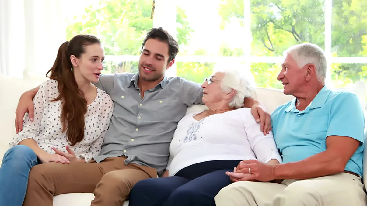 Tinerii români nu mai pleacă de acasă: câți sunt și de ce aleg să locuiască împreună cu părinții