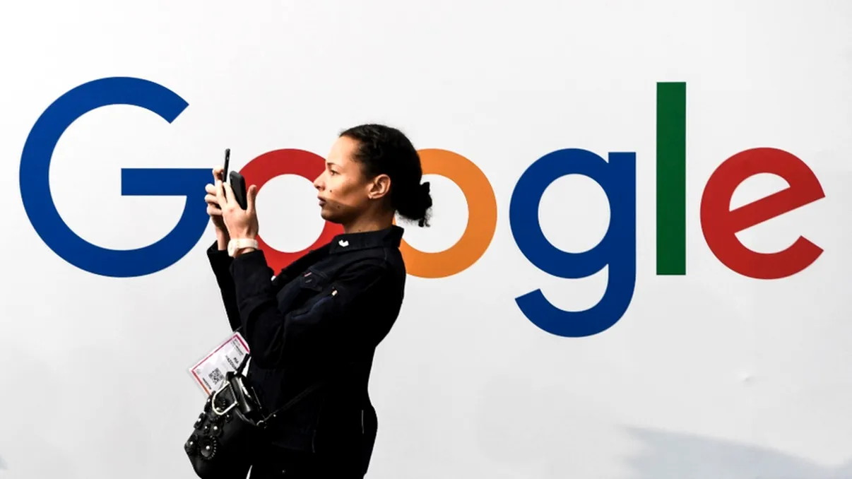 Google Maps intră în secolul 21 cu schimbări majore ghidate de inteligență artificială: pe cine ajută