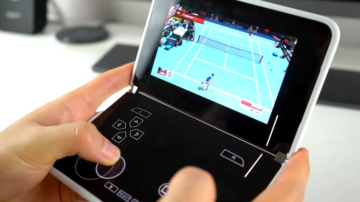 Gadgetul cu două ecrane, bun de gaming ca pe Xbox: anunțul Microsoft despre Surface Duo