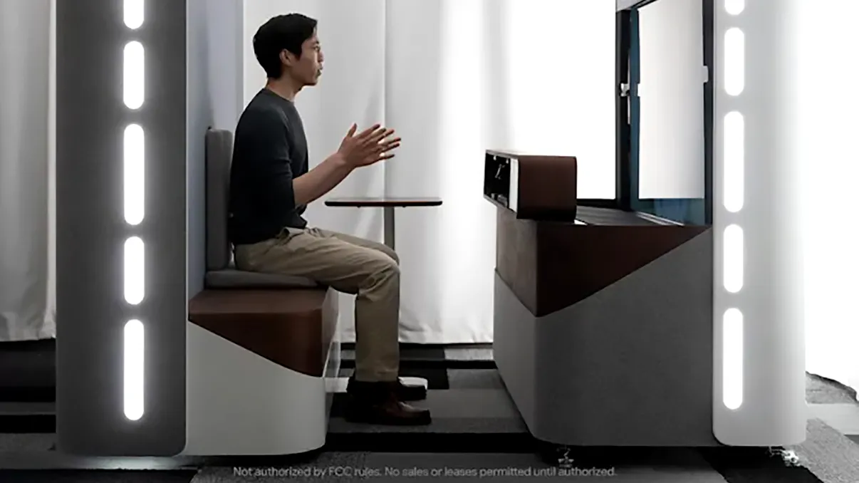 VIDEO Viitorul teleconferințelor vine de la Google și te pune în aceeași cameră cu cei dragi: cum este posibil