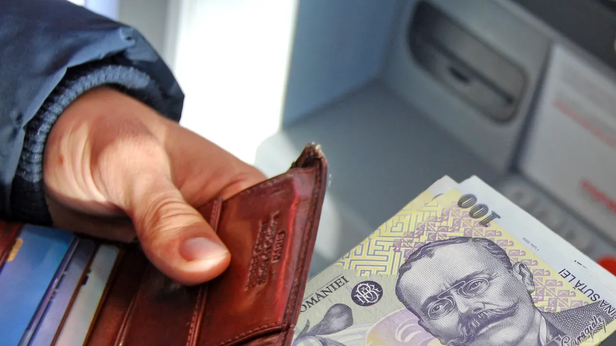 Ce ar trebui să știi înainte de a-ți deschide un cont bancar