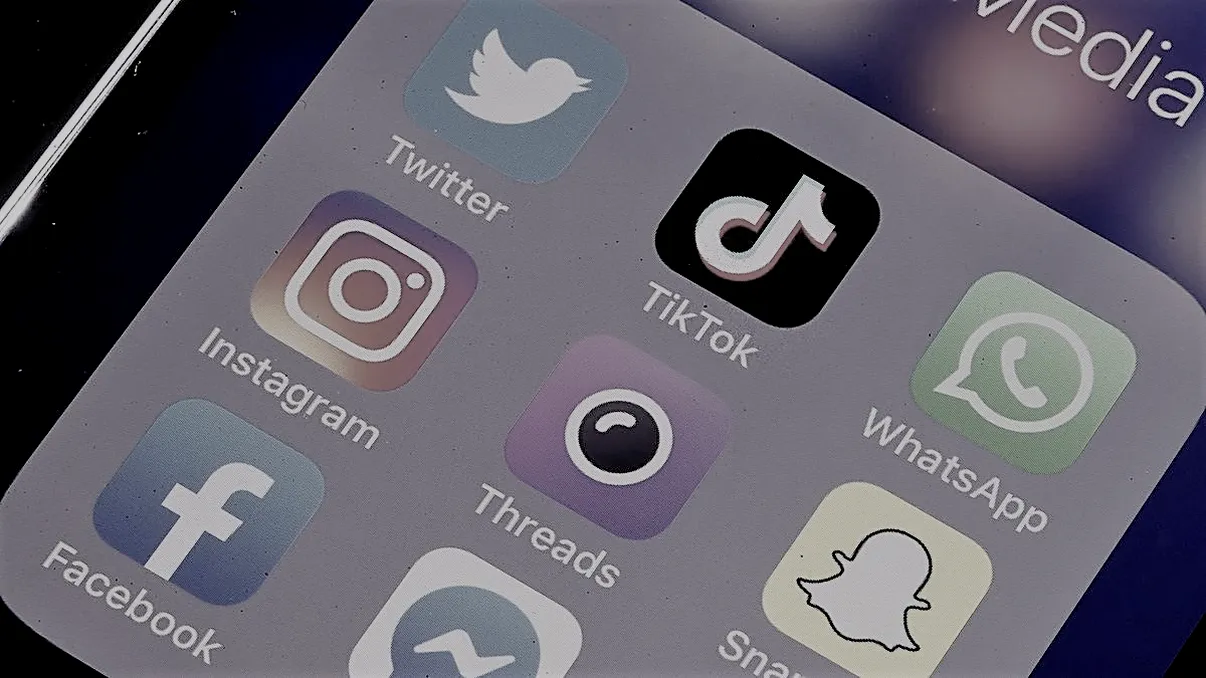 De ce marile rețele de socializare ca Facebook, Twitter și TikTok sunt gratuite doar cu numele