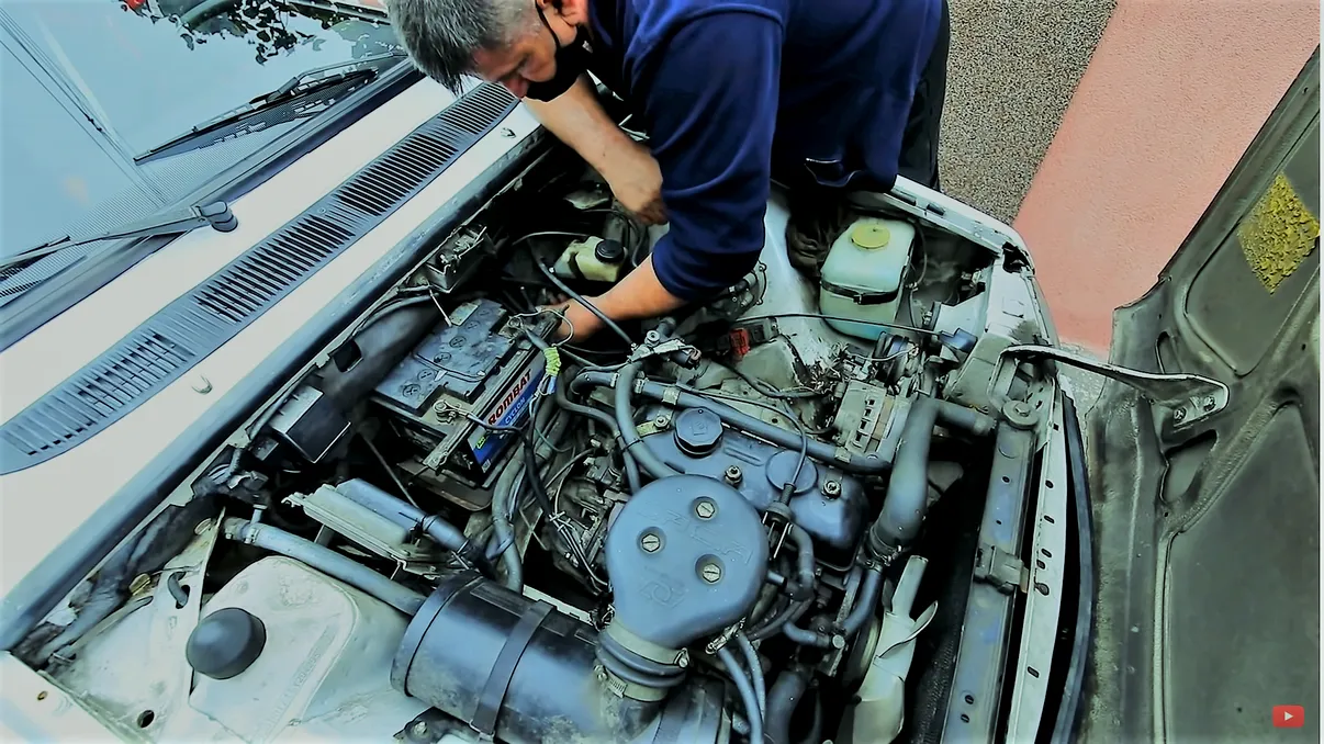 Ce fel de probleme are astăzi o Dacia 1310 fabricată în anul 1986. VIDEO