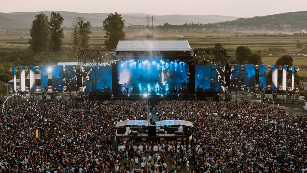 Tot ce trebuie să știi despre Electric Castle 2021: cum te pregătești pentru festivalul cu sute de artiști