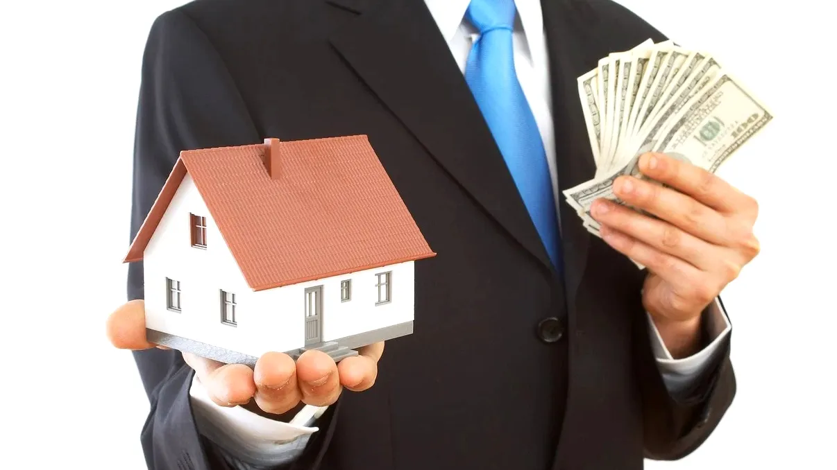 Cine face bani din imobiliare în România: topul giganților care se îmbogățesc, de fapt