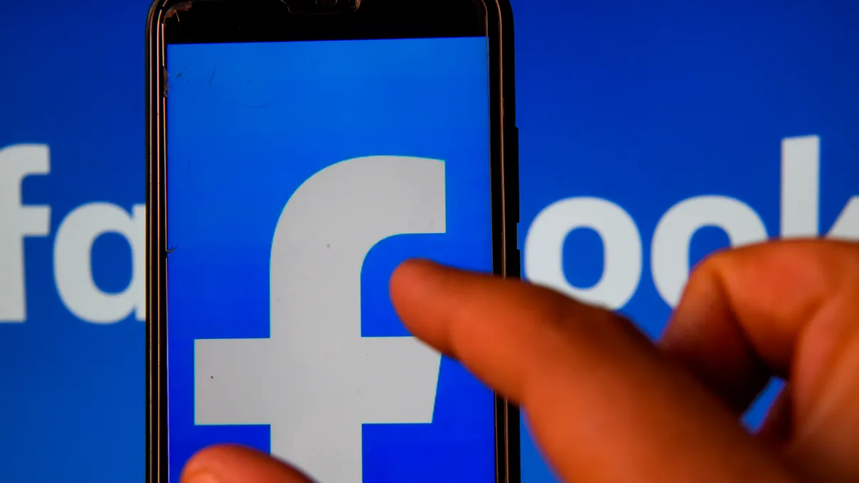 Facebook știe că te-a făcut extremist, rasist și agresiv: gestul insignifiant pentru a rezolva problema