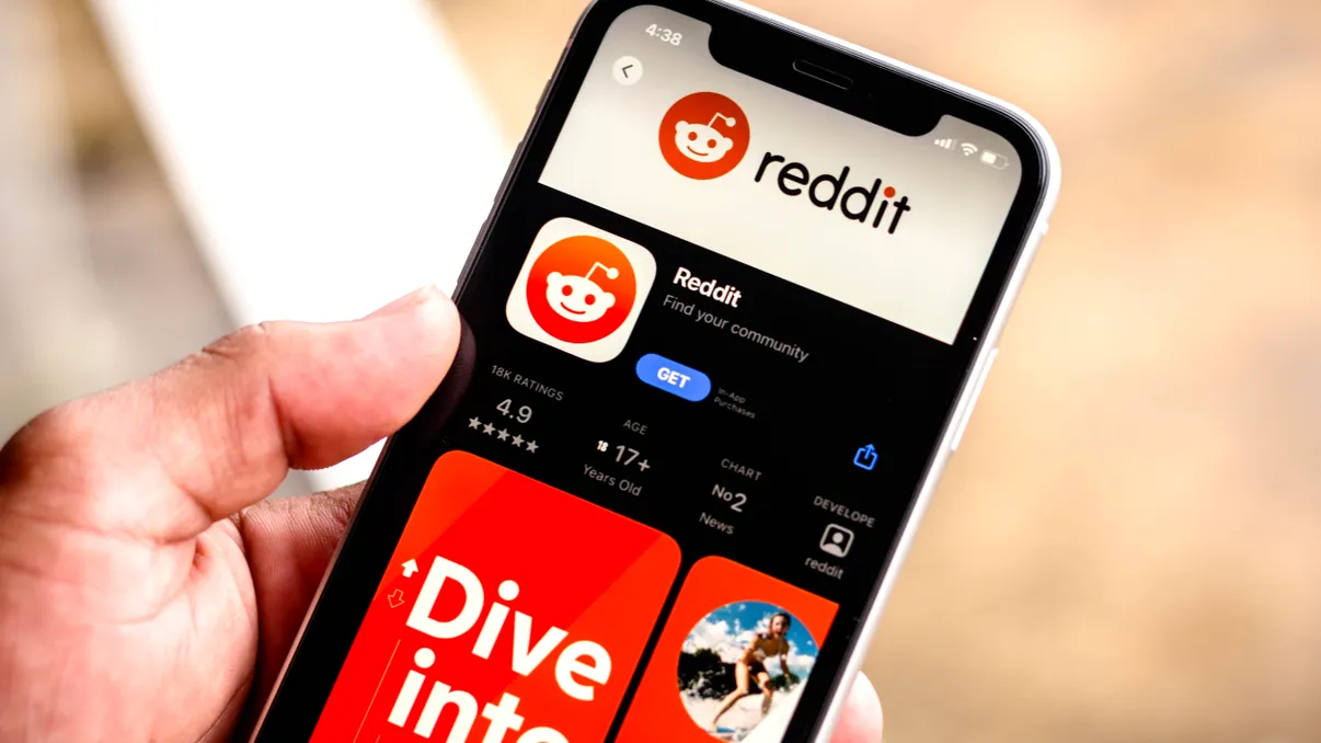 Funcția pe care Reddit o copiază de la TikTok: va fi detronată cea mai populară aplicație?