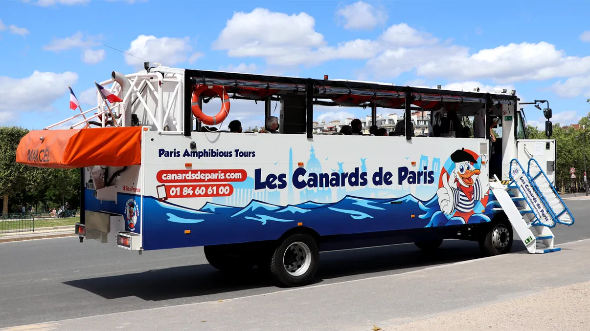 Așa ceva n-a văzut Parisul: cel mai creativ mod de a explora orașul luminilor