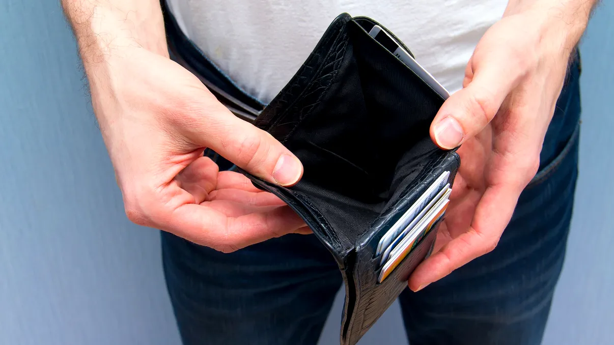 Cum am reușit cu toții să pierdem 77 de miliarde de dolari în 2021, fără să ne dăm seama