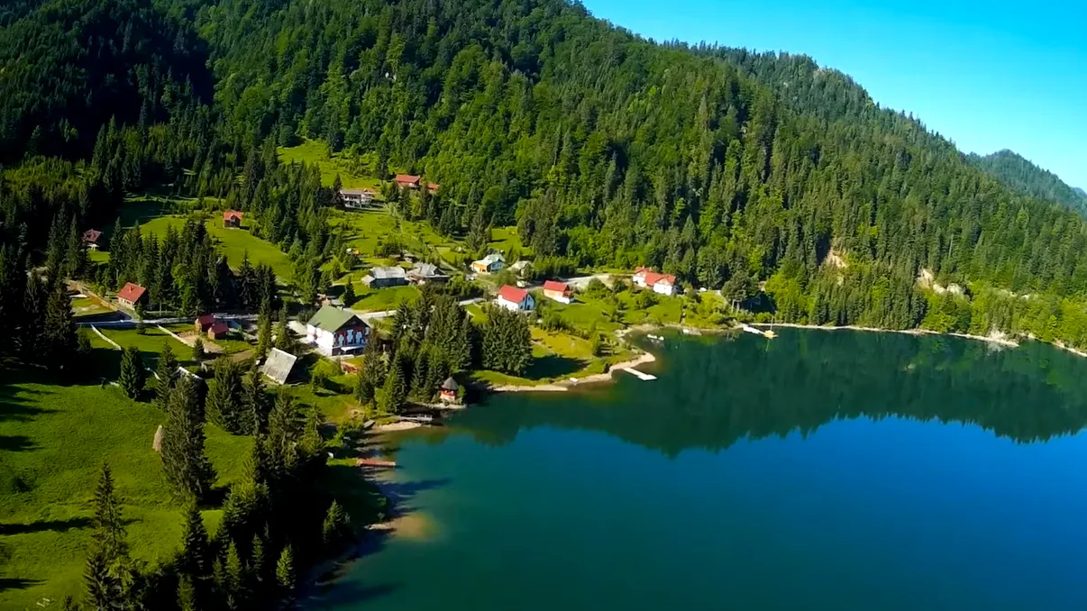 Turismul românesc a înflorit datorită pandemiei. Ce locații au ales românii anul acesta