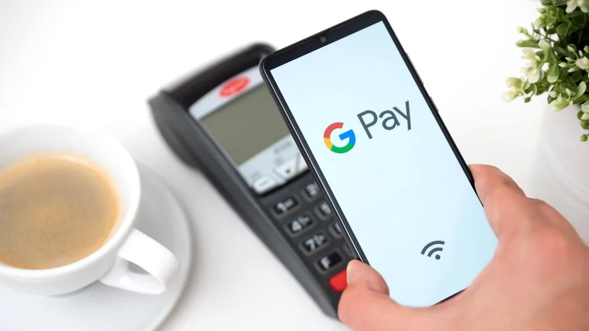 Aplicația Google Pay a venit în România: cine o va putea folosi