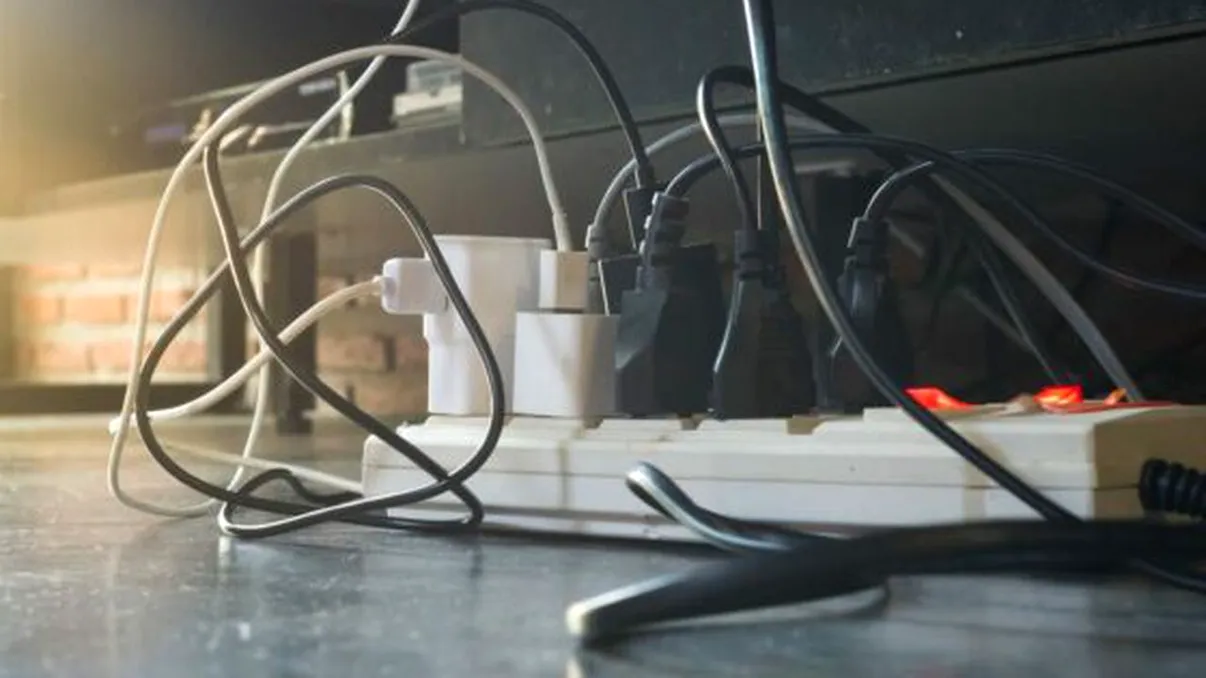 Ce decizie a luat compania care asigură distribuţia energiei electrice