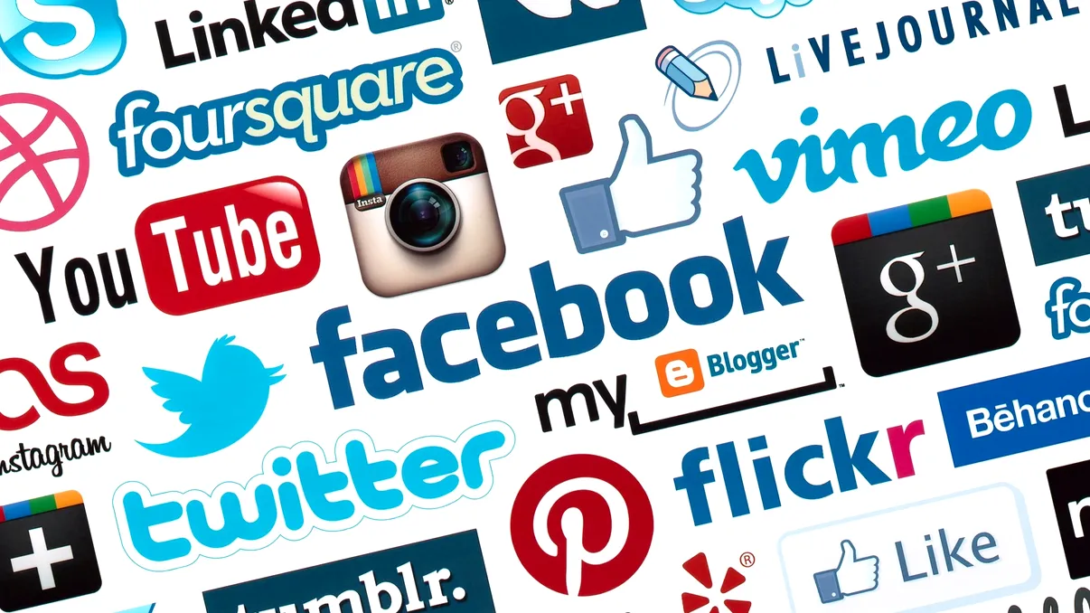 Cele mai populare rețele de socializare în 2021: câți utilizatori are Facebook, YouTube, TikTok sau WhatsApp