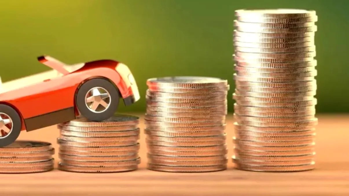 Falimentul City Insurance a început să golească buzunarele șoferilor români. Polițele RCA se scumpesc