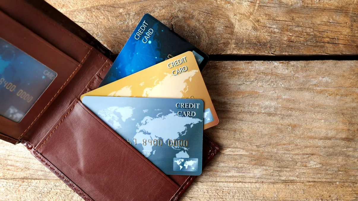 Ia-ți 'adio' de la cardurile din portofel: cum vom face plăți, de acum încolo