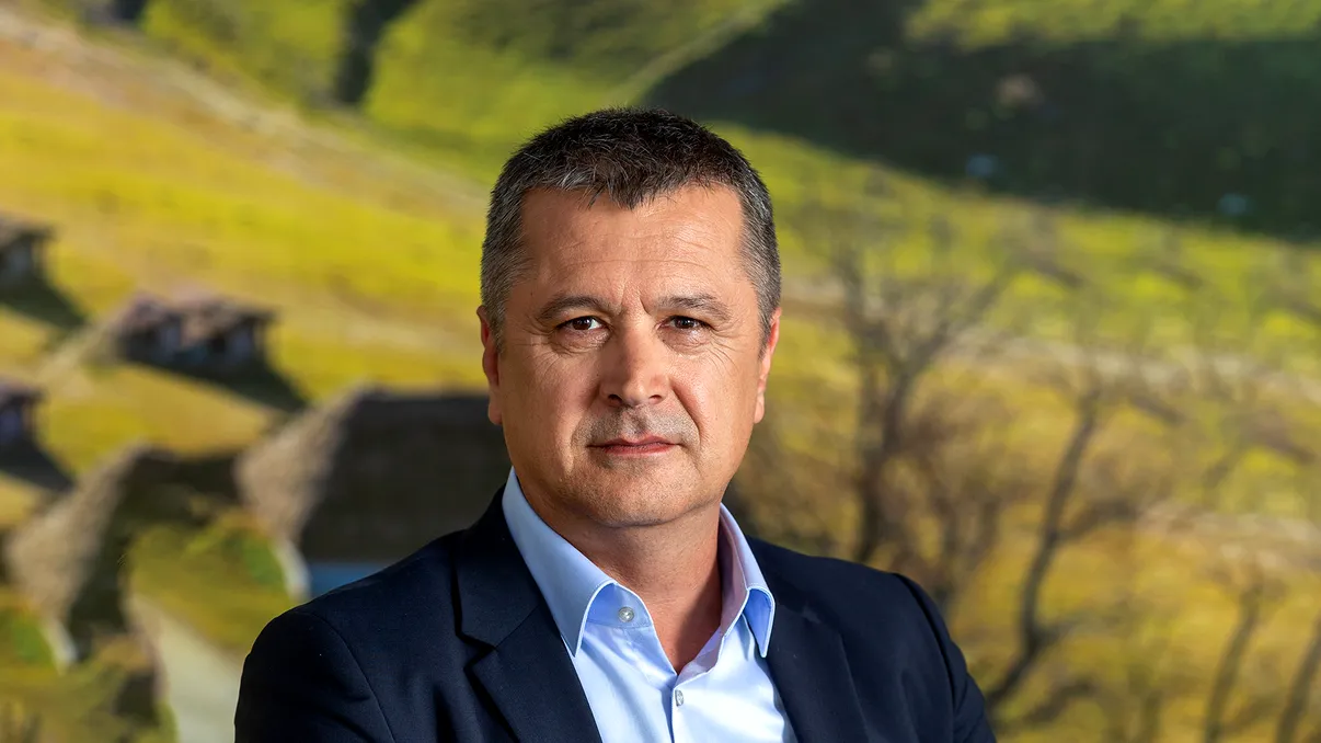 Vodafone Supernet Fibră, cea mai bună experiență de internet fix din România [P]