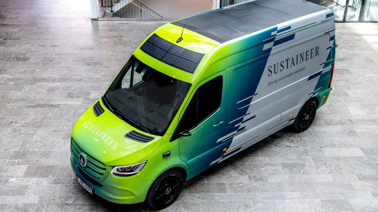 Duba care salvează planeta, oficială: curăță aerul și se încarcă de la soare