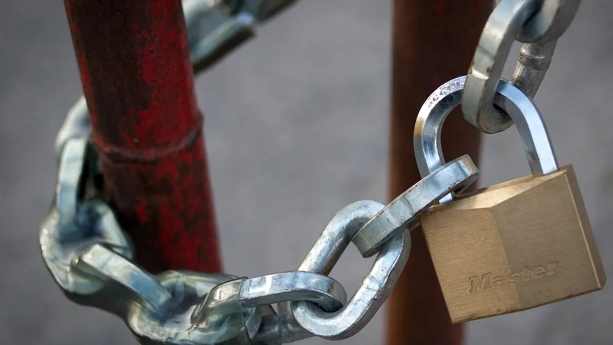 Câte firme s-au închis în România, în ultimul an: așa înțelegi efectele pandemiei pentru business