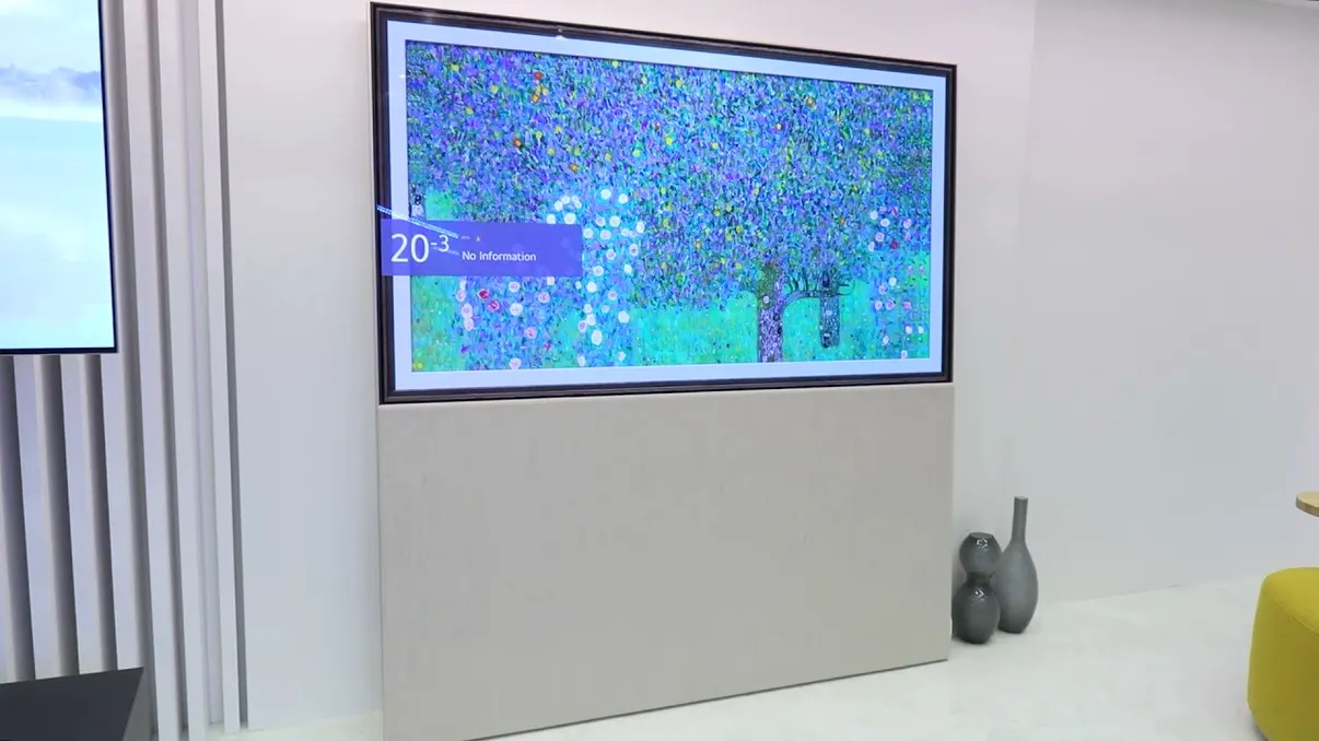 LG reinventează televizoarele: cum arată OLED-ul cu „husă” și cum se asortează el cu obiectele de artă din casă