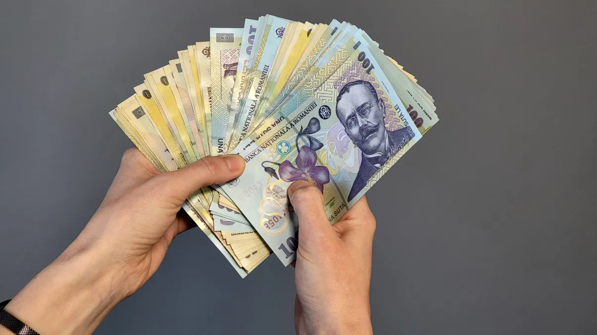 Moment negru pentru România: acești oameni vor rămâne fără loc de muncă, deși lucrează într-un domeniu aparent stabil și prosper