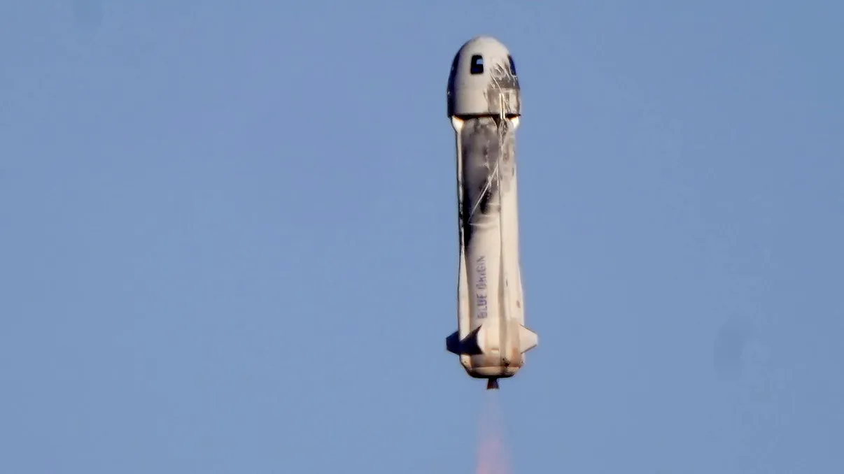 Blue Origin, într-o nouă călătorie: ce vedetă va pleca în spațiu, de data aceasta