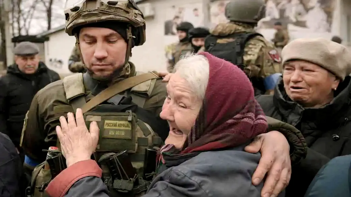 Cum au reușit localnicii ucraineni să lichideze soldați ruși, fără să folosească arme. O bunică a făcut 8 victime