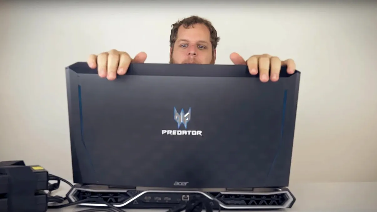 Dispozitivele tehnologice care îți pot aduce peste 50.000 de euro pe YouTube: cum și cu ce gadgeturi te îmbogățești