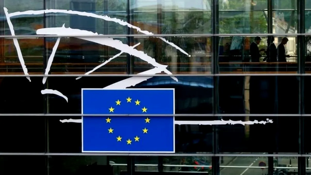 Un nou proiect al Comisiei Europene: cum sunt afectate industria auto și cea a asigurărilor