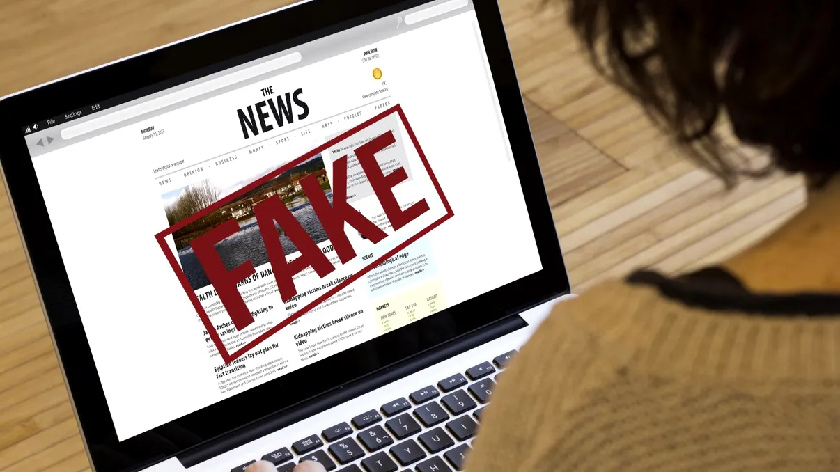 Cum sunt folosite rețelele sociale ca arme de manipulare