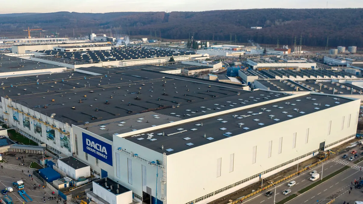 Vestea proastă a dimineții vine de la Dacia: criză, proteste, angajați nemulțumiți, intervenția ministrului