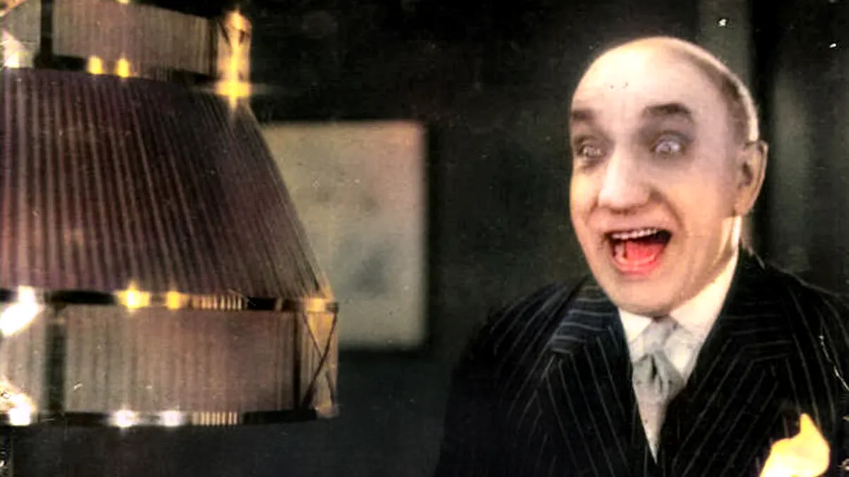 Cine a fost Constantin Tănase, actorul fabulos al României: viața sa, între extaz și agonie, de la “femeia senzațională” la misterul morții