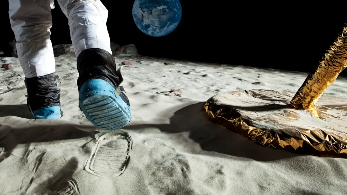 Viața pe Lună, posibilă: cum poate solul satelitului natural al Pământului să transforme dioxidul de carbon în oxigen