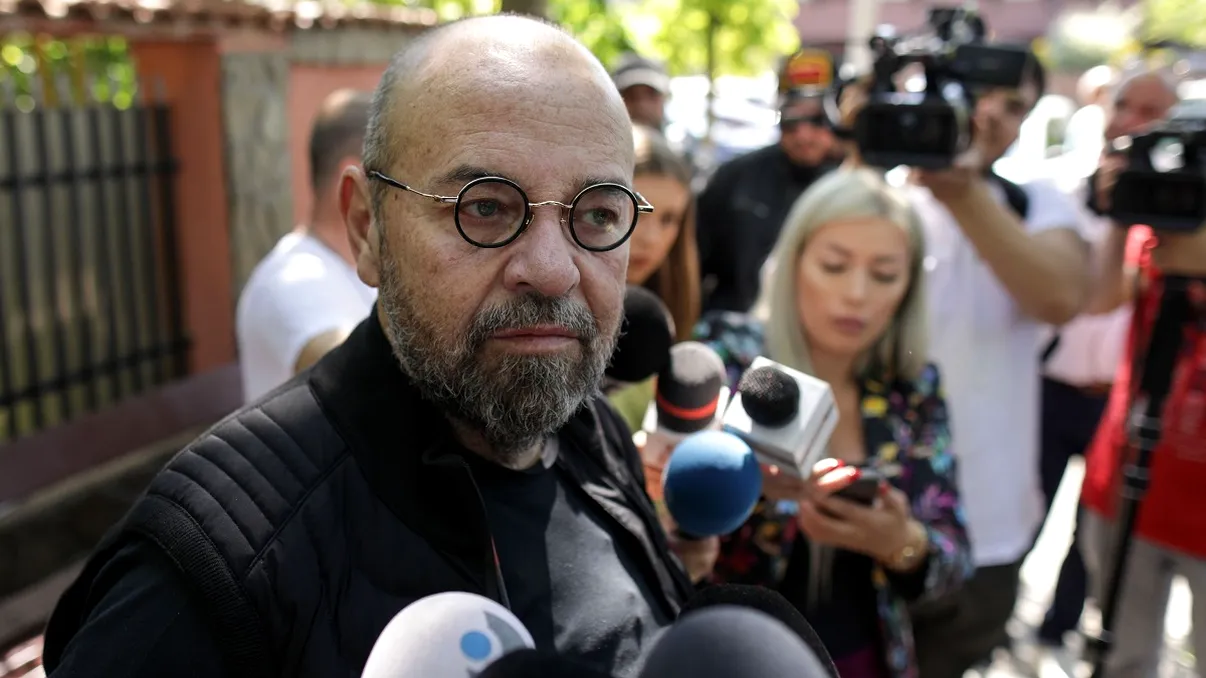 Susținătorii lui Cristian Popescu Piedone organizează miting în fața Penitenciarului Rahova: „Știm că este nevinovat”