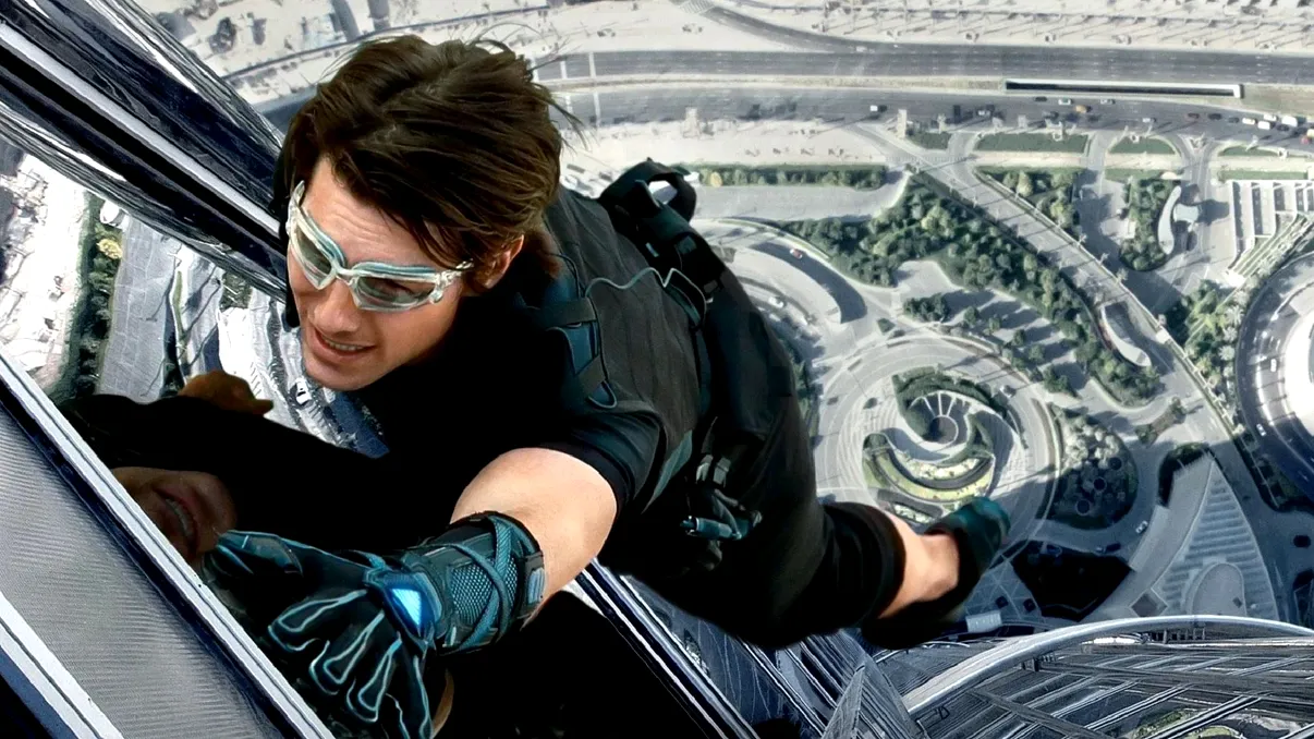 De ce continuă Tom Cruise să-și facă singur cascadoriile chiar și acum: actorul a răspuns și le-a dat tuturor șah mat