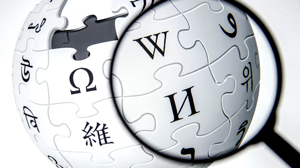 Știință și tehnologie versus dezinformare: cum ne ajută Wikipedia pentru a decide ce este adevărat