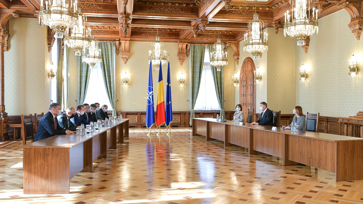 Ce miniștri urmează să fie dați afară. Lista a ajuns la premierul Nicolae Ciucă