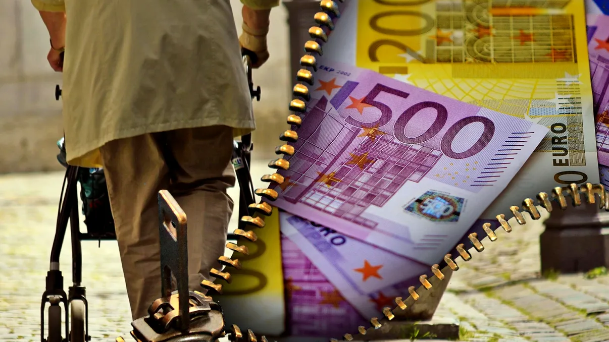 Se întâmplă chiar acum cu Pilonul II de pensii: motivul ciudat pentru care banii din conturi parcă s-au evaporat