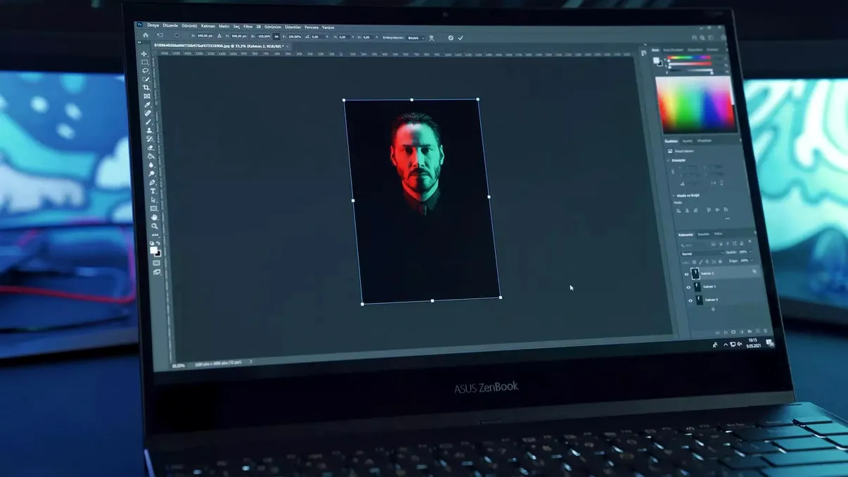 Adobe îți va da Photoshop gratuit: în ce condiții, cum îl obții