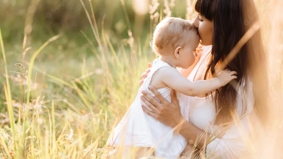 Noi studii îți arată cum trebuie să te comporți cu un copil: ce au descoperit cercetătorii