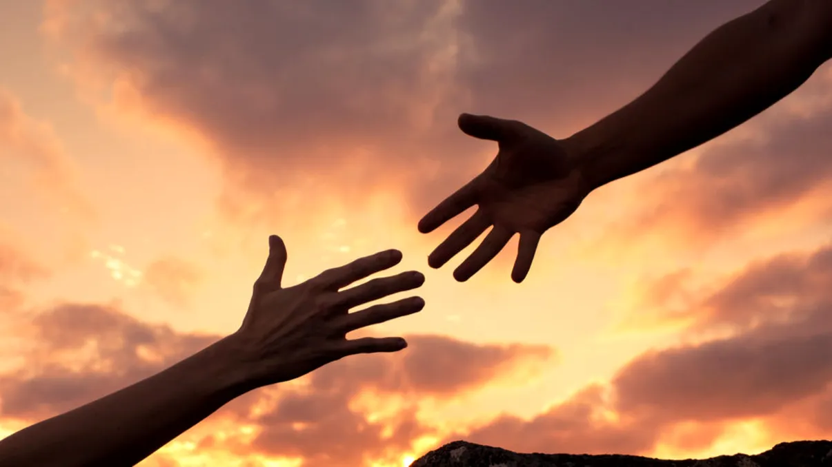 Pandemia de nepăsare: empatia, un concept pe cale de dispariție. Ce nație arată, totuși, semne de redresare