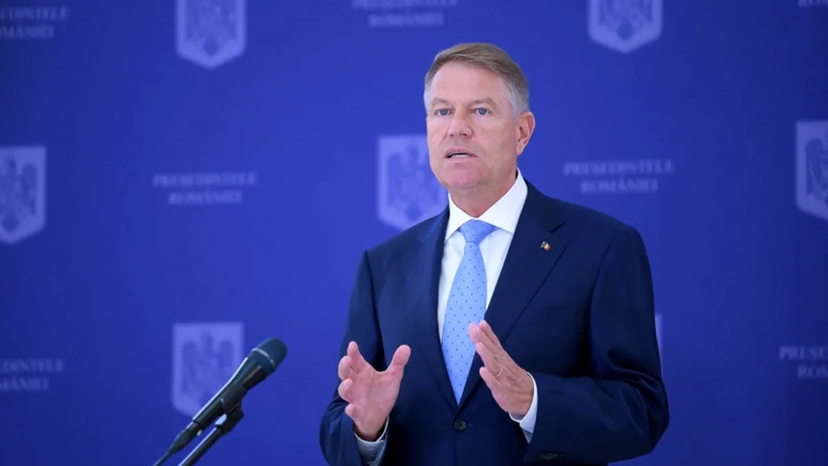 Klaus Iohannis cere reexaminarea modificărilor aduse Legii Educației Naționale